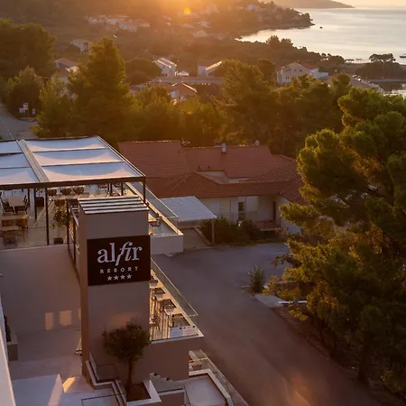 Alfir Отель 4*