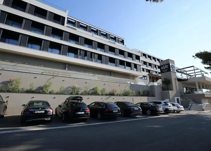 Aminess Alfir Otel 4*