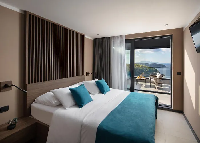 Aminess Alfir Otel 4*