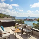 Aminess Alfir Hotel