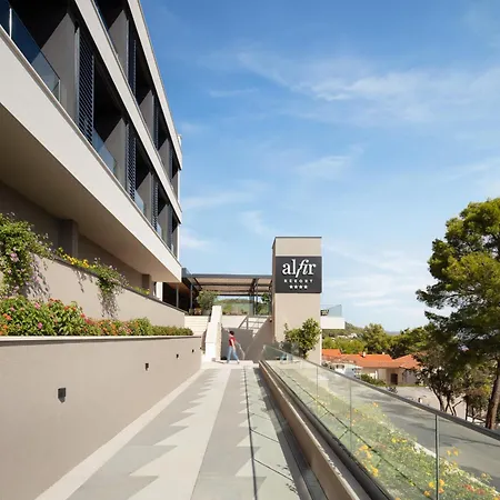 Aminess Alfir Hotel 4*