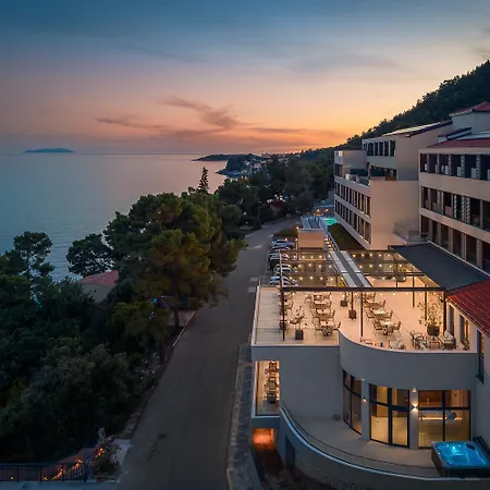Aminess Alfir Otel 4*