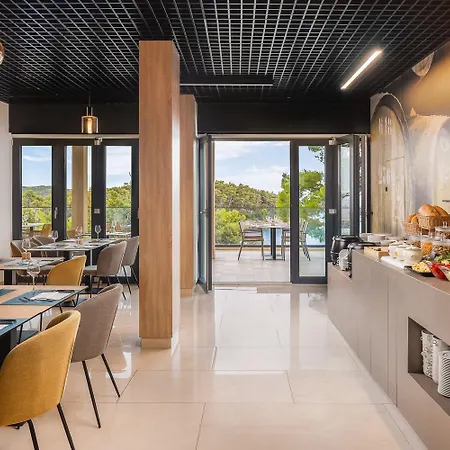 Aminess Alfir 4* Blato (Korcula)